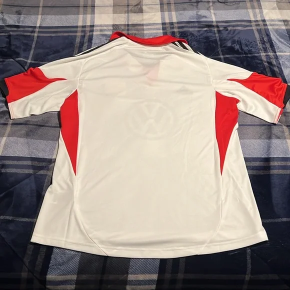 SOLD: Vintage DC United 2012 MLS adidas away jersey - Picture 10 of 10